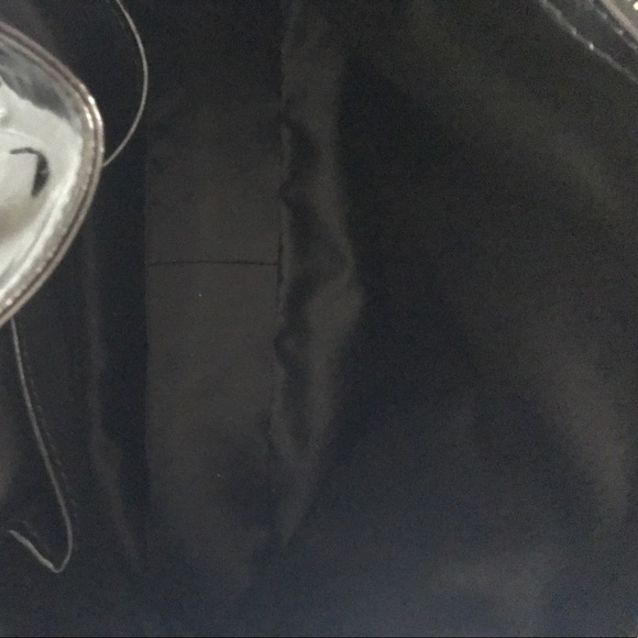 Authentic Valentino Patent Leather Bag - Picture 6 of 11